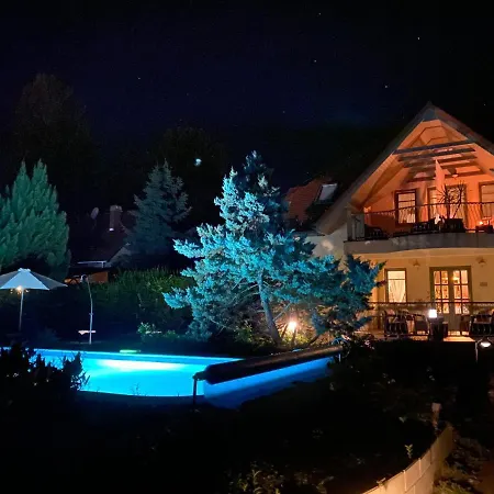Oliva Boutique Zamardi