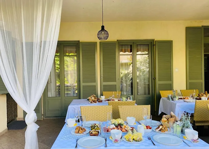 Oliva Boutique ホテル