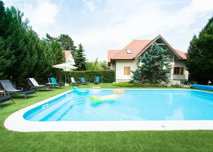 Oliva Boutique * Zamárdi