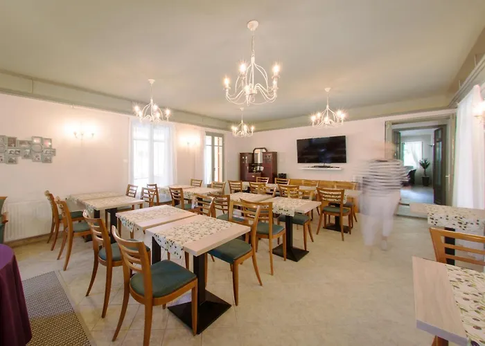 Oliva Boutique ホテル *